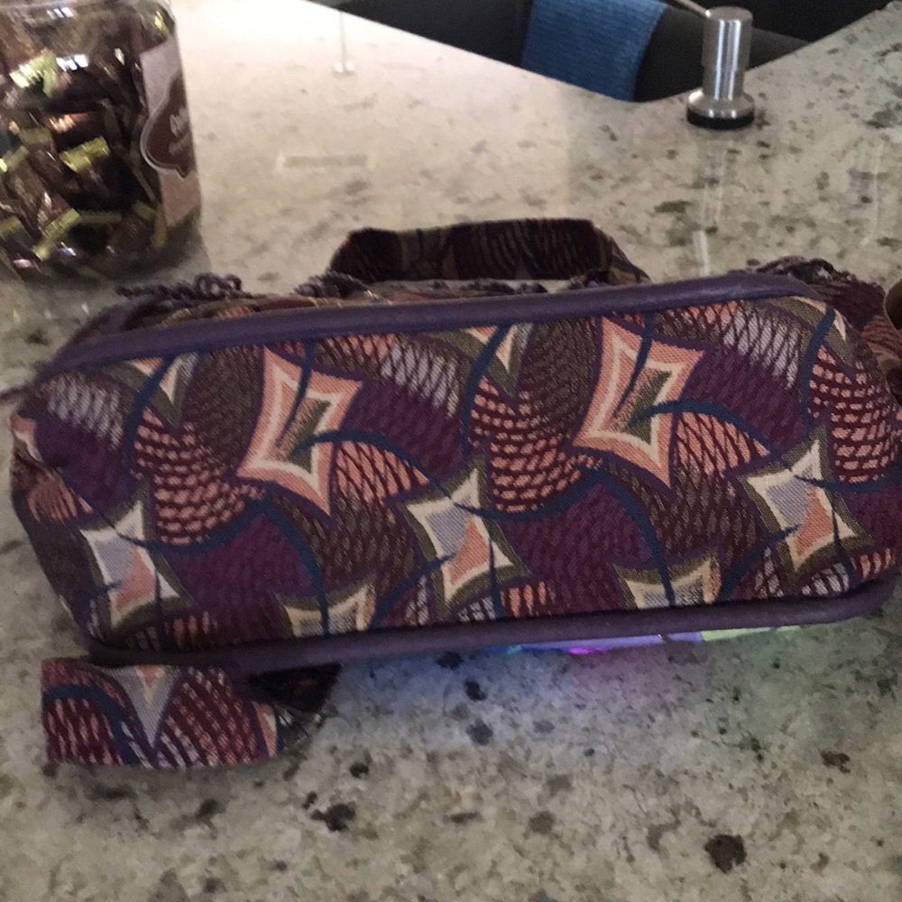 Patchwork Beaded Fringe Tote Bag - Multicolor. - Picture 7 of 11